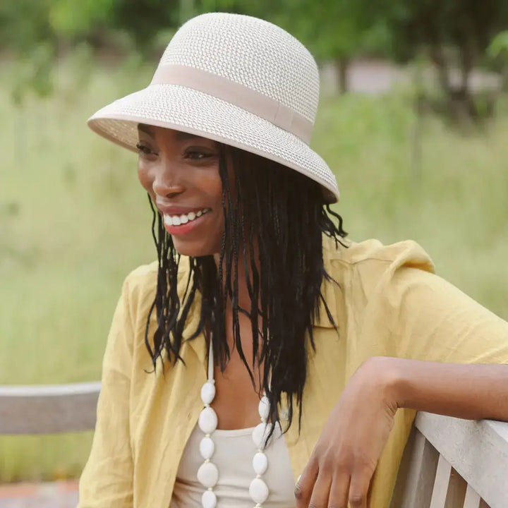 Anna Seau SUNHATS EUROPE