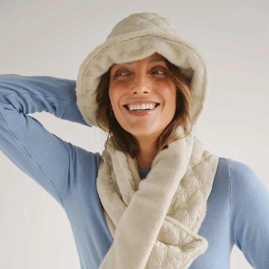 Frosty Bucket & Scarf (Set)