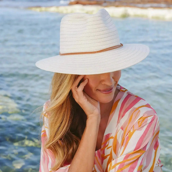 Cabane Fedora - SUNHATS EUROPE