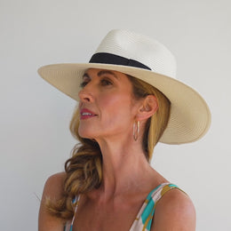 Fiona Fedora