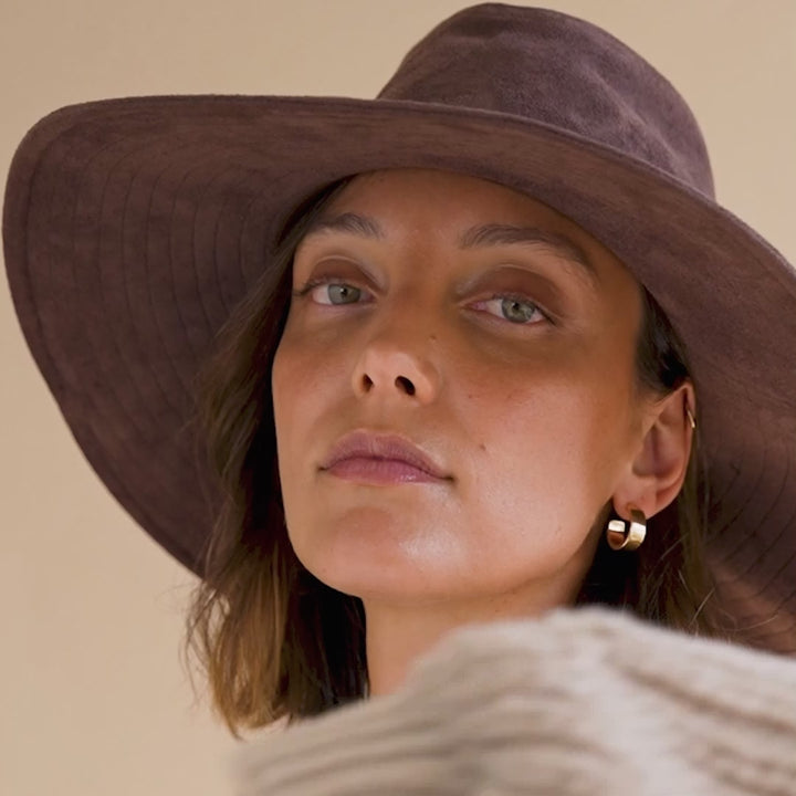 Celeste Fedora