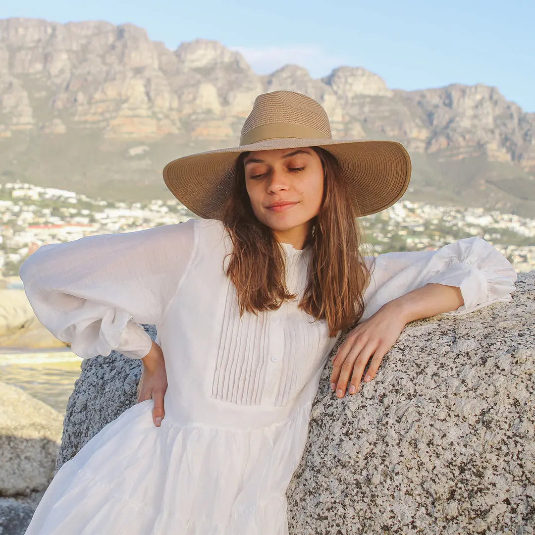 Julia Fedora - SUNHATS EUROPE