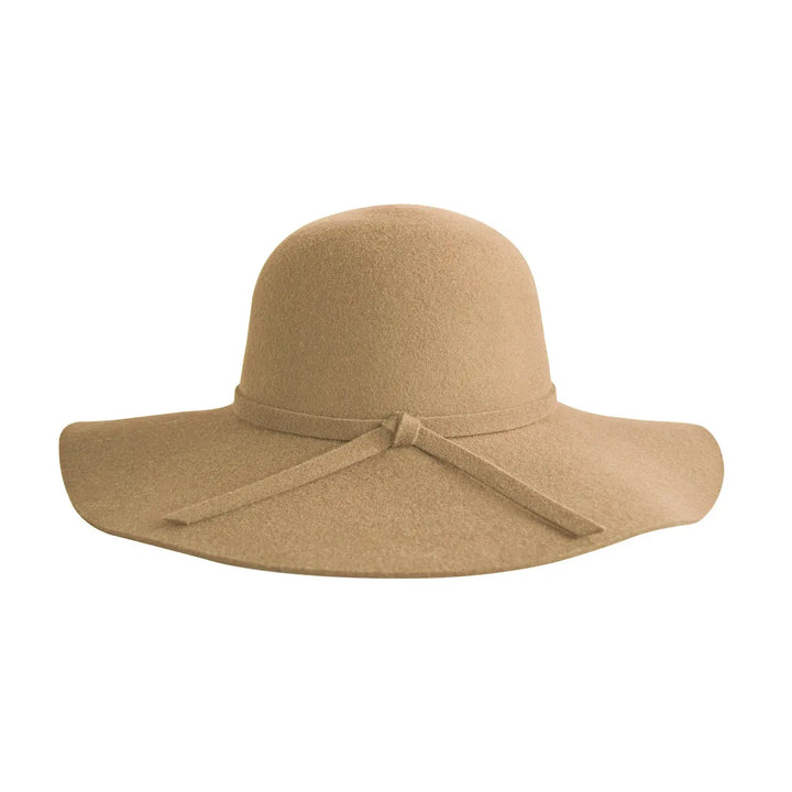 Zoé Capeline - SUNHATS EUROPE