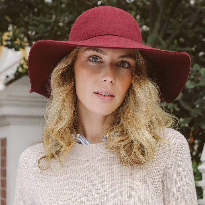 Zoé Capeline - SUNHATS EUROPE