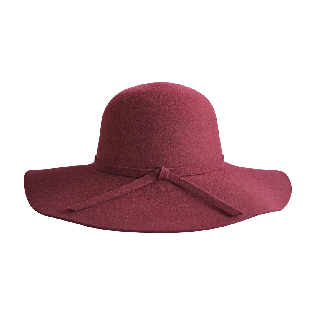 Zoé Capeline - SUNHATS EUROPE